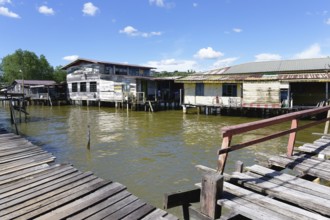 Kampong Ayer water village, Walkways and houses on stilts, Bandar Seri Begawan, Brunei