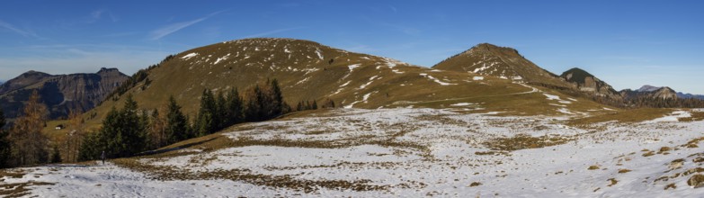 Snowfield on the Trattberg Alm with Hoher First, Osterhorn Group, Salzkammergut, Province of
