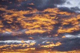Spectacular cloudy sky at sunset, Hochbrixen, Brixen im Thale, Tyrol, Austria