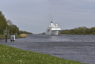 MS Deutschland sails in the Kiel Canal, NOK, Kiel Canal, Kiel Canal, Schleswig-Holstein, Germany