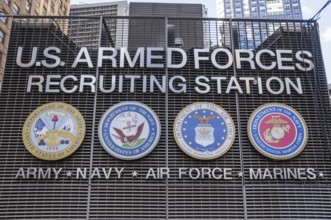 US Armed Forces Recruiting Office, Times Square, Manhattan, New York City, USA, North America