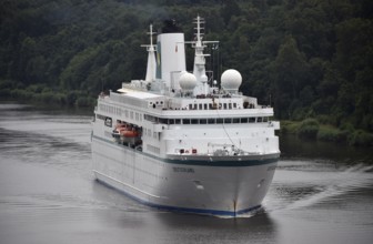 MS DEUTSCHLAND sails through the Kiel Canal, NOK, Kielkanal, Kiel Canal, Schleswig-Holstein,