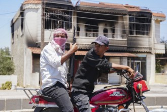 Sectarian violence in the Syrian city of Sweida between Druze factions loyal to Sheikh Hikmat