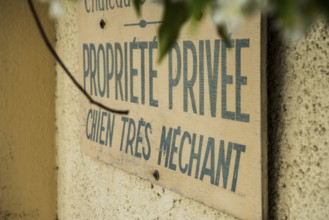 Sign private, propriete privee, Saint-Jean-Cap-Ferrat, Cap Ferrat, Alpes Maritimes, Provence Alpes