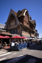 Hotel Restaurant La Salamandre and Le Galion, sky, blue, Étretat, Normandy, Seine-Maritime, France