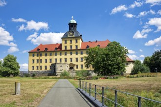 Johannisteich, castle park, Museum Zeitzer Schloss Moritzburg, early baroque style, Zeitz,