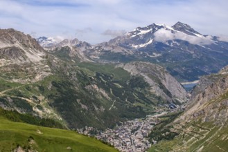 View in summer from pass road from to Col de l'Iseran to bottom of picture place winter sports