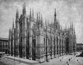 Duomo di Milano, Cathedral of Milan, gothic cathedral, neo-gothic and baroque style elements,