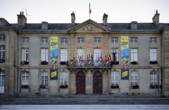 Town Hall, Hôtel de Ville, Mairie, Old Town, Bayeux, Normandy, Calvados, France