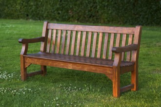 Bench, wooden bench, British and German military cemetery, Cimetière militaire britannique, D-Day,