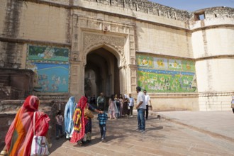 Indian tourists at the Tor tor of Mehrangarh or Meherangarh Fort, Jodhpur, Rajasthan, India