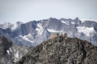 Becher summit with Becherhaus, Stubai Alps, South Tyrol, Italy