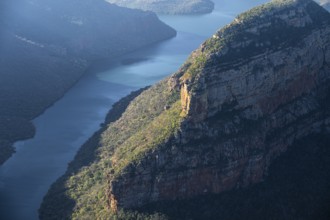 Evening mood at the Blyde River Canyon, view of the canyon with the Blyde River and Table