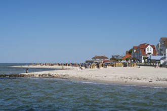 Beach chairs on sandy beach, building, Laboe, Baltic seaside resort, fjord, Baltic Sea, North
