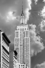 Empire State Building, cloudy sky, black and white, New York City, USA
