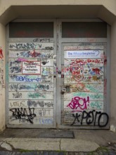 Colourfully smeared garage door