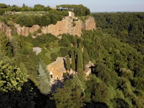 Romanesque basilica, Basilica di Sant'Elia, 8th to 9th century, Benedictine abbey, Chiesetta di San