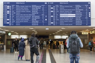 Duisburg main station, display board, departure and arrival, digital, timetable