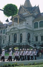 Changing of the Guard, Chakri Maha Prasat Hall, Grand Palace, Bangkok, Thailand, December 2002,