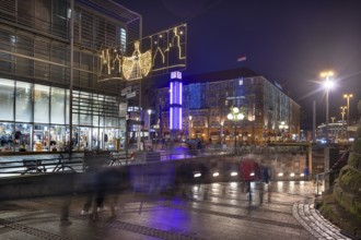 Advent lighting at the Grand Hotel and Königstor, Nuremberg, Middle Franconia, Bavaria, Germany