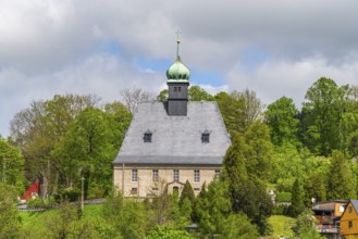 Oberneuschönberg mountain church with large slate roof, Olbernhau, Ore Mountains, Saxony, Germany