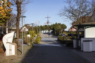 Strandstraße in Zingst, Fischland-Darß-Zingst, Western Pomerania Lagoon Area National Park,