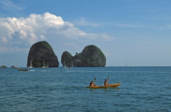Kayak, rocks in the sea, Railay East, two years in front of the tsunami, Krabi, Thailand, December