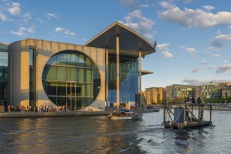 Marie-Elisabeth-Lüders-Haus in the evening light on the Spree in the government district, Berlin