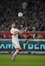 Jeff Chabot VfB Stuttgart (24) Action on the ball Header MHPArena, MHP Arena Stuttgart,