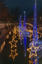 Christmas decoration in Kiel am Holstenfleet, Kleiner Kiel Canal, city center, Christmas, lighting,
