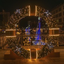 Christmas decoration in Kiel am Holstenfleet, Kleiner Kiel Canal, city center, Christmas, lighting,