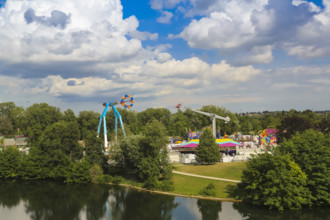 Fairground in Ulm Friedrichsau, folk festival, hustle and bustle, amusement park, amusement