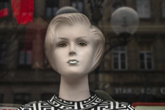 Head of a vintage mannequin from the 1950s, Bavaria, Germany
