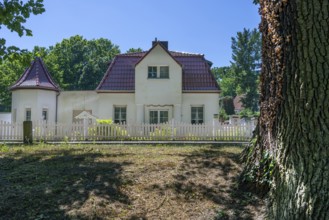 Restored residential building on Wannsee, Berlin