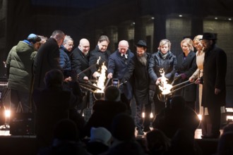 Karsten Dreinhöfer (Chairman of the Margot Friedländer Foundation), Kai Wegner (Governing Mayor of