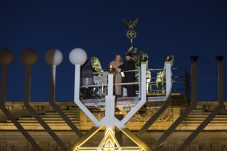 Julia Klöckner (President of the German Bundestag) and Rabbi Yehuda Teichtal (Rabbi of the