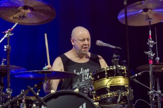 Lee Agnew, drummer, son of Pete Agnew, NAZARETH, hard rock band, UK, Bending The Rules 2025 tour,