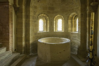 8th century baptismal font, Collegiata di Santa Maria Assunta, Castell'Arquato, Province of