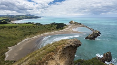 Deliverance Cove and Castlepoint Lighthouse, Castle Rock views, rocks, ocean. Castlepoint,