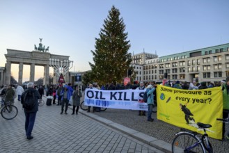 Scientists Rebellion at Fridays for Future rally on 10 years of Paris Agreement and 7 years of