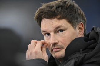 Coach coach Merlin Polzin Hamburger SV HSV portrait thoughtful gesture PreZero Arena, Sinsheim,