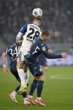 Head-to-head duel Miro Muheim Hamburger SV HSV (28) v Grischa Prömel TSG 1899 Hoffenheim (06)