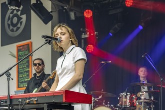 Stina Holmquist live at the Orange Blossom Special Festival, Beverungen, Germany