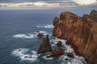 Volcanic peninsula, Ponta de São Lourenço, Ponta de Sao Lourenco, rocky coast, Punta de San