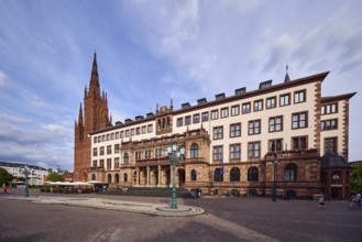 Town Hall, Neo-Renaissance style, architect Georg von Hauberrisser, façade with windows, staircase,