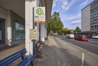 Spa hotel Theater bus stop, public transport, bench, zigzag line road marking, vehicles, general