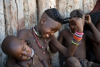Portrait, girl, Himba children, traditional Himba village, Kaokoveld, Kunene, Namibia