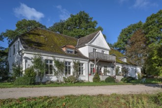 Historic estate with old trees from 1923, Gut Othenstorf, Mecklenburg-Western Pomerania, Germany