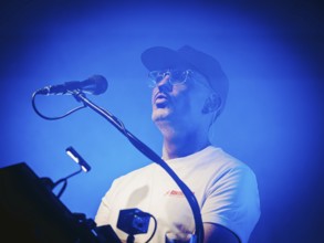 Fritz Kalkbrenner live on Continentego tour 2025 in Berlin's Columbiahalle on 27.11.2025