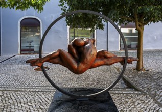 Bronze sculpture Intimidade by R. Timoteo, Cidadele de Cascais artists' farm in the Forte de Nossa
